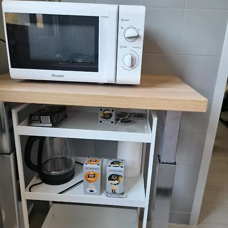 Appartement F1 A 5 Minutes Des Plages Et De La Gare Vallauris